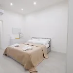아파트 Antonia's House